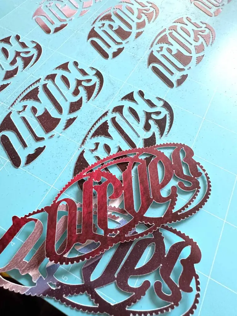 SandraOliver Logo mit Plotter geschnitten