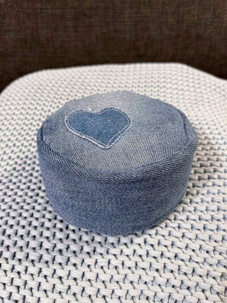 Mini-Yogakissen aus alte Jeans